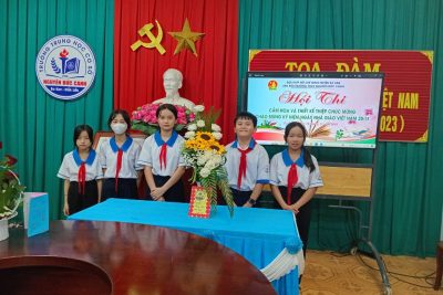 Hội thi Cắm hoa và thiết kế thiệp chúc mừng chào mừng Kỷ niệm Ngày nhà giáo Việt Nam 20/11/2023